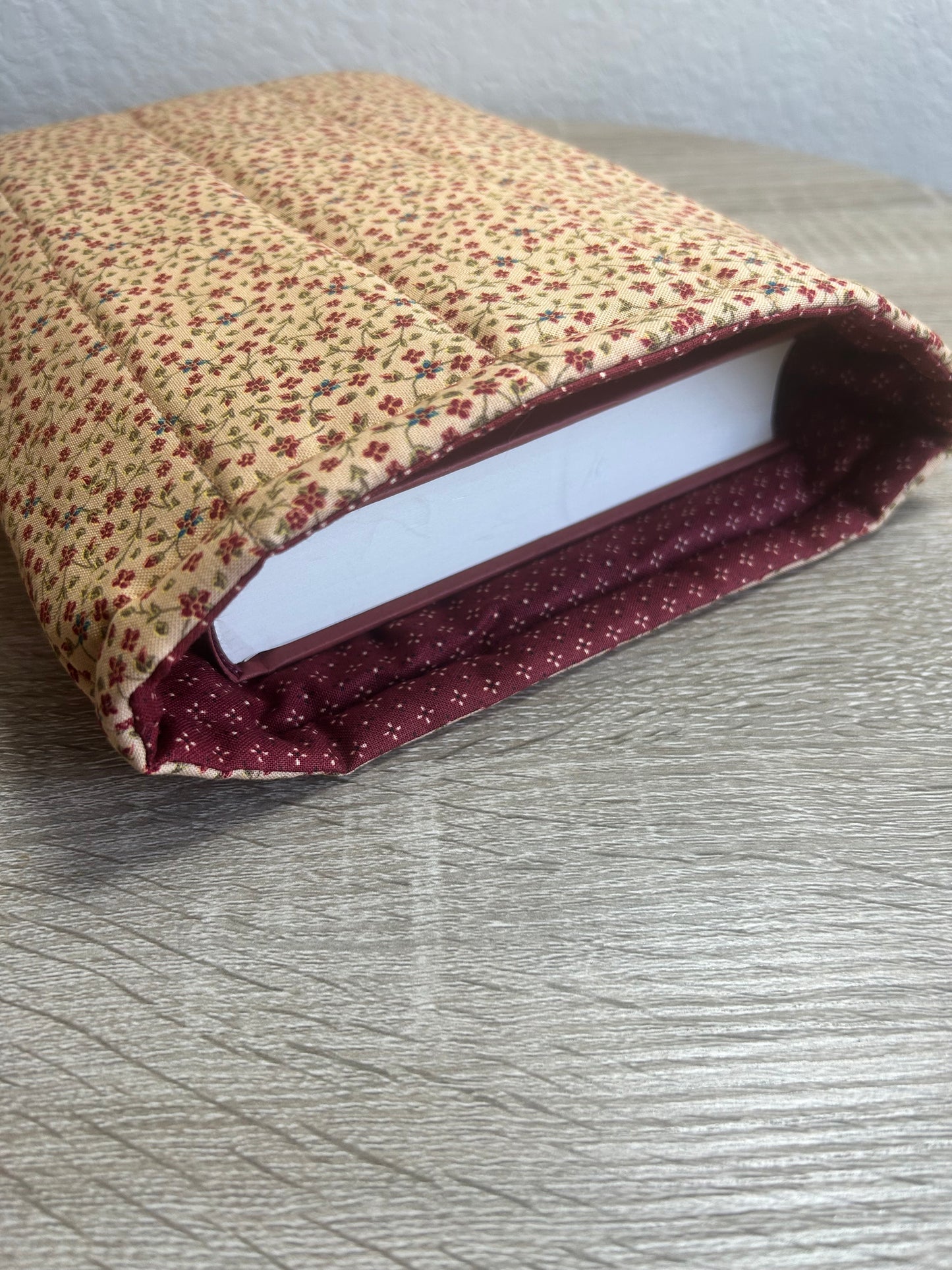 Scarlet Meadow Book Sleeve