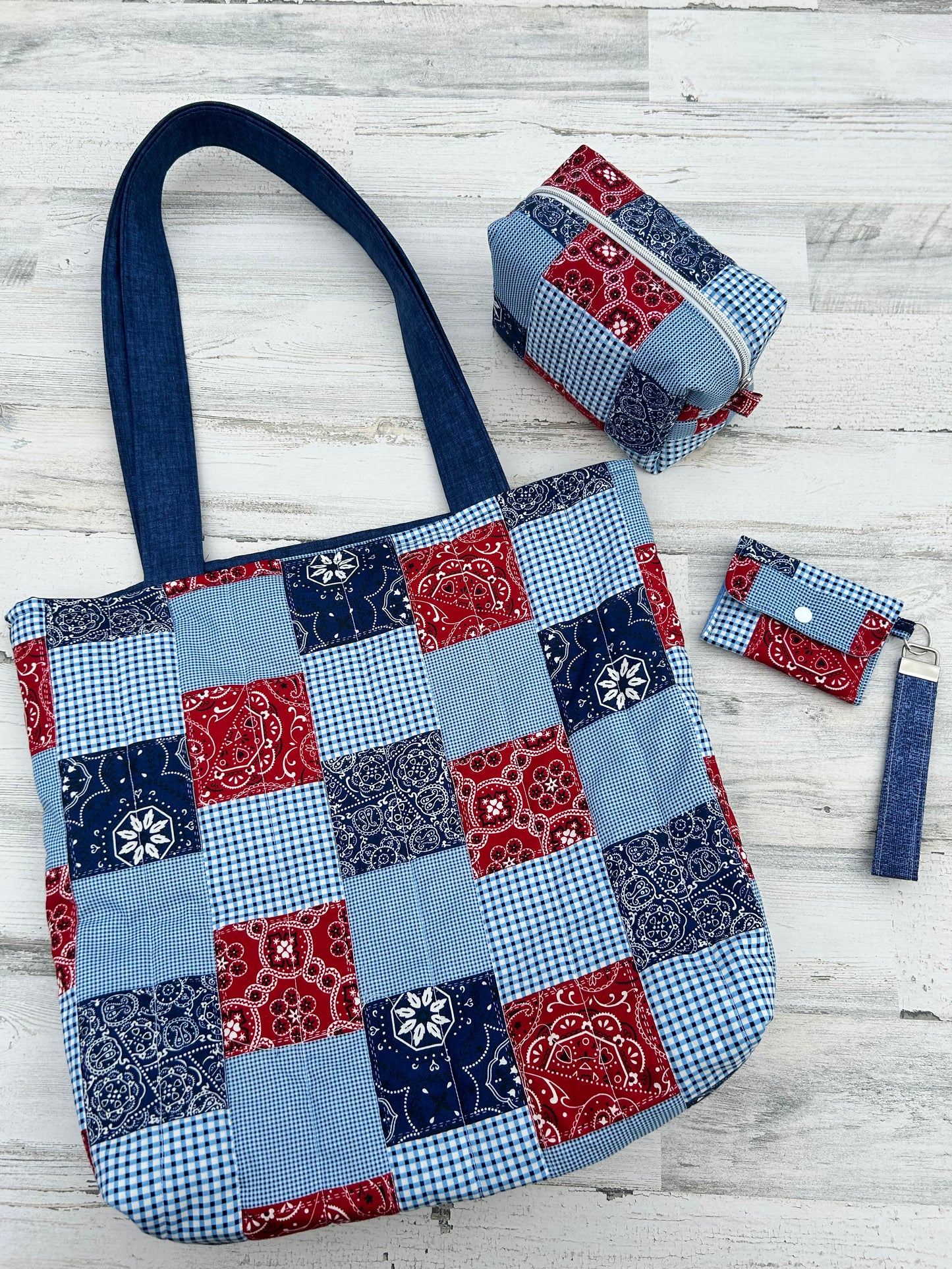 Tote Bag/Makeup Bag/Wristlet Wallet Bundle