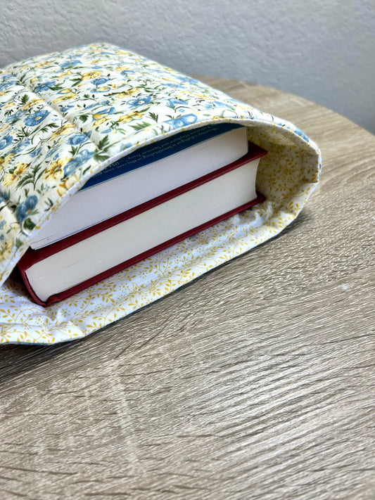 Heirloom Floral Book Sleeve