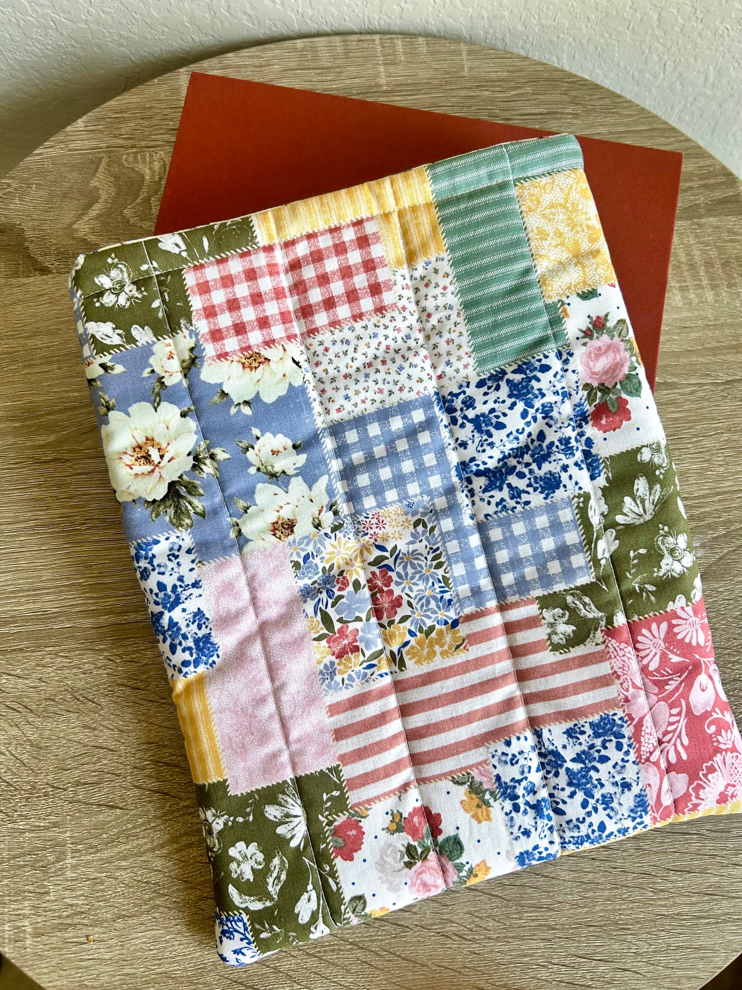 Picnic Patchwork Book Sleeve
