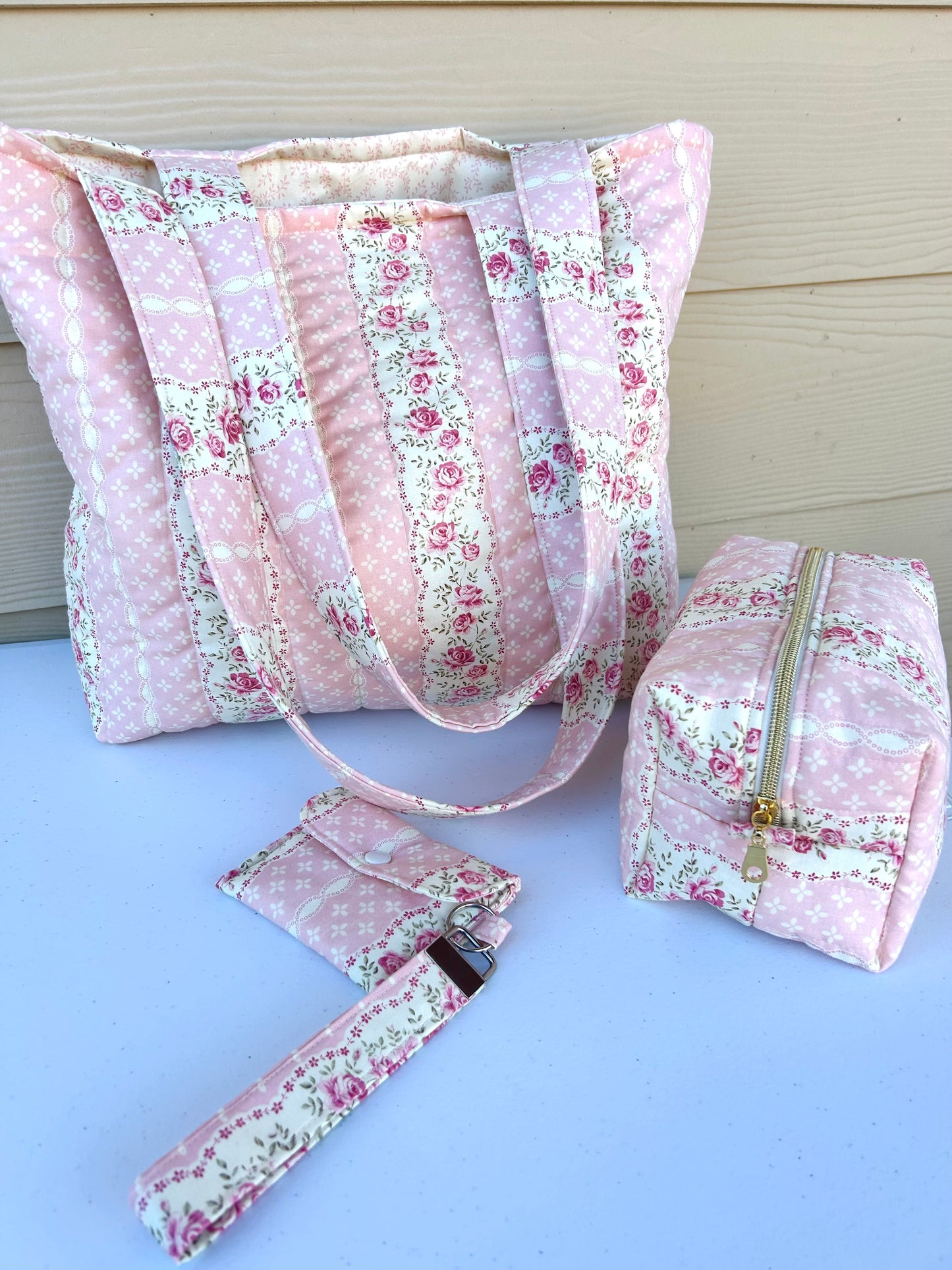 Tote bag/Makeup bag/Wristlet Wallet Bundle