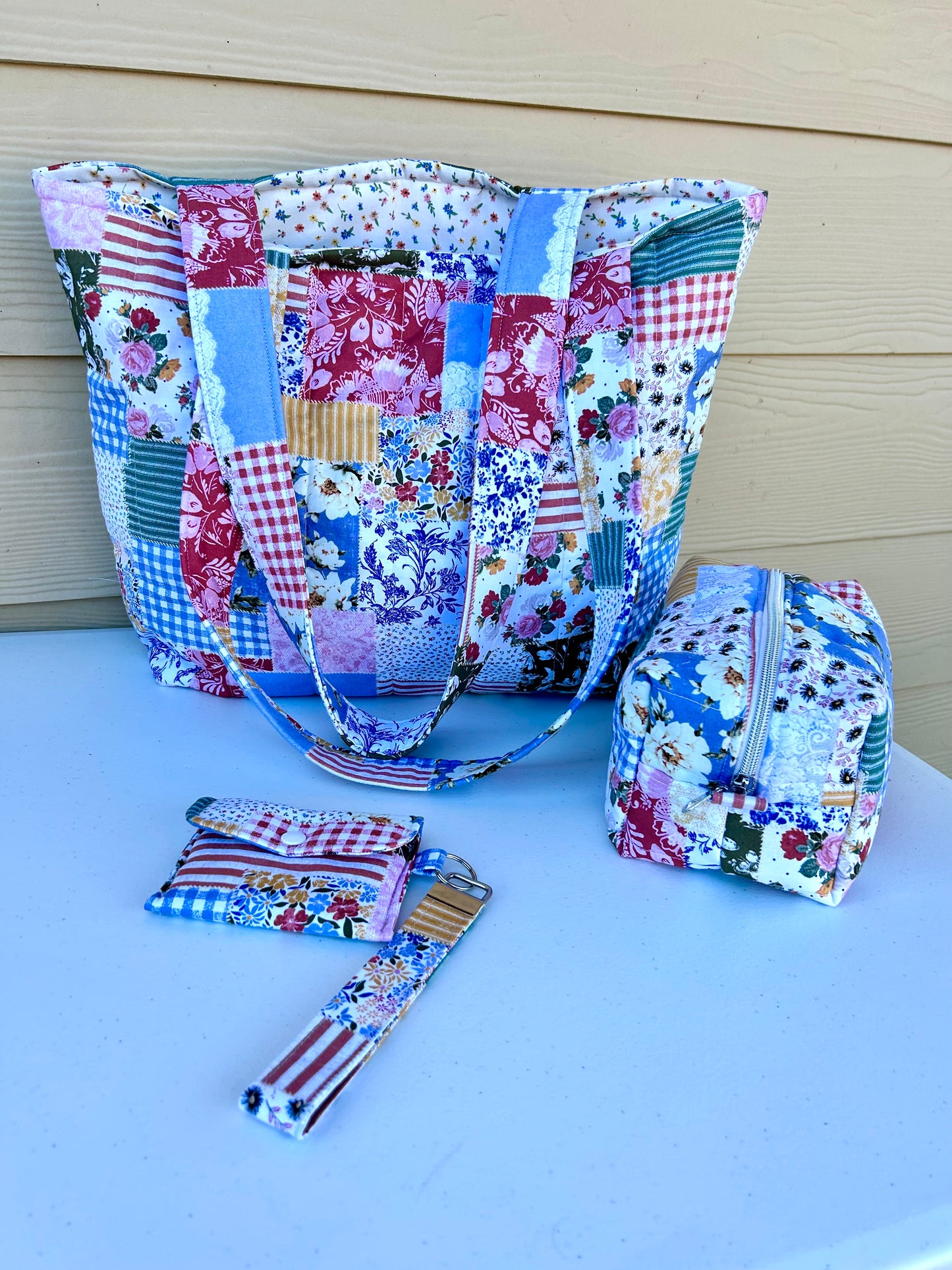 Tote Bag/ Makeup bag/Wristlet Wallet Bundle