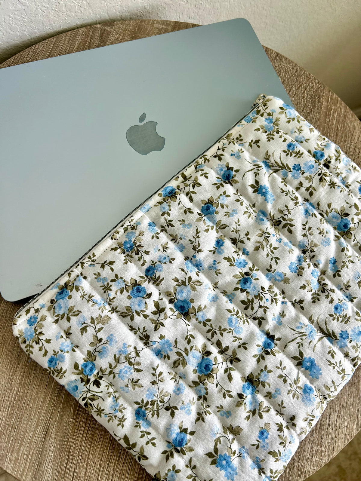 Blue Floral Laptop Sleeve