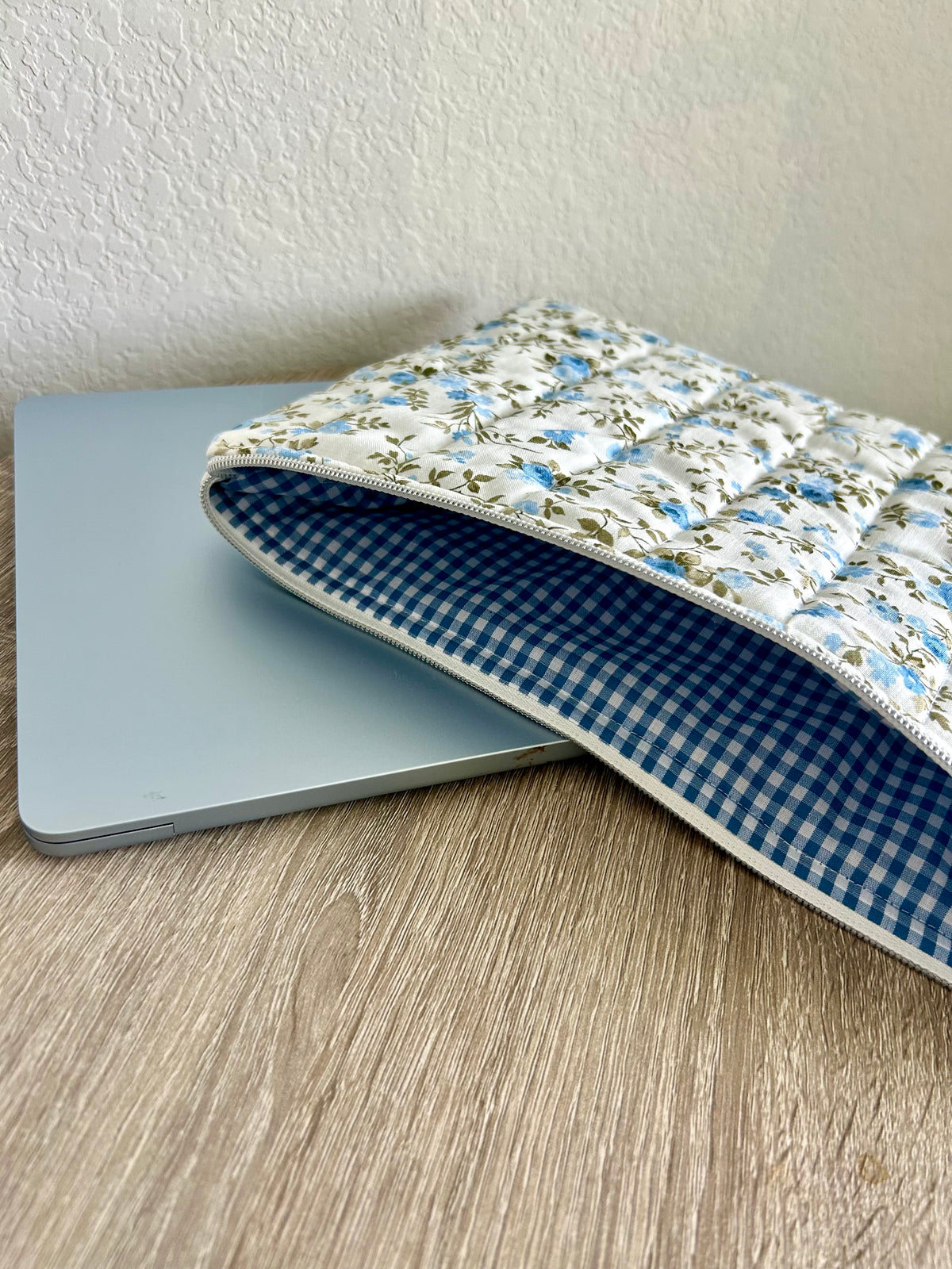 Blue Floral Laptop Sleeve